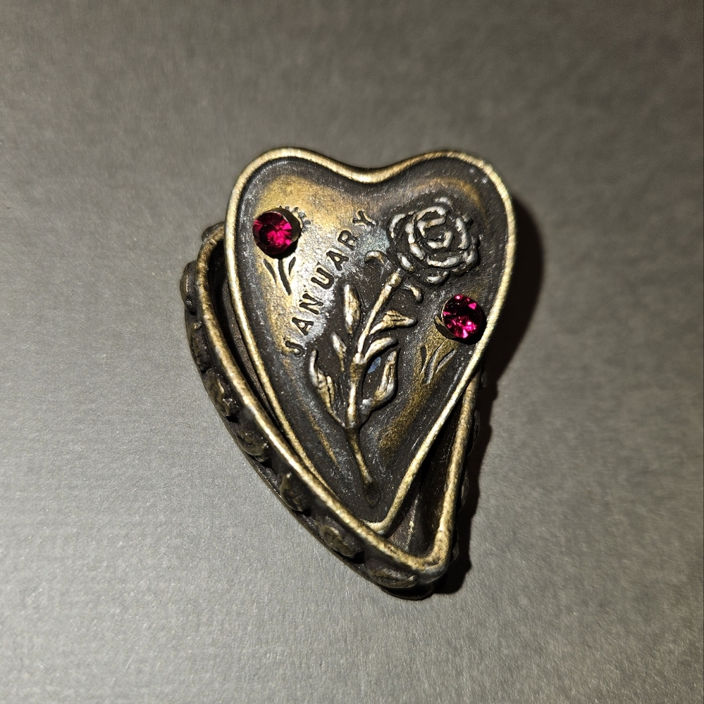 Vintage 3 in 1 Heart trinket box for January